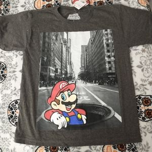 NWT Super Mario t-shirt size small kids